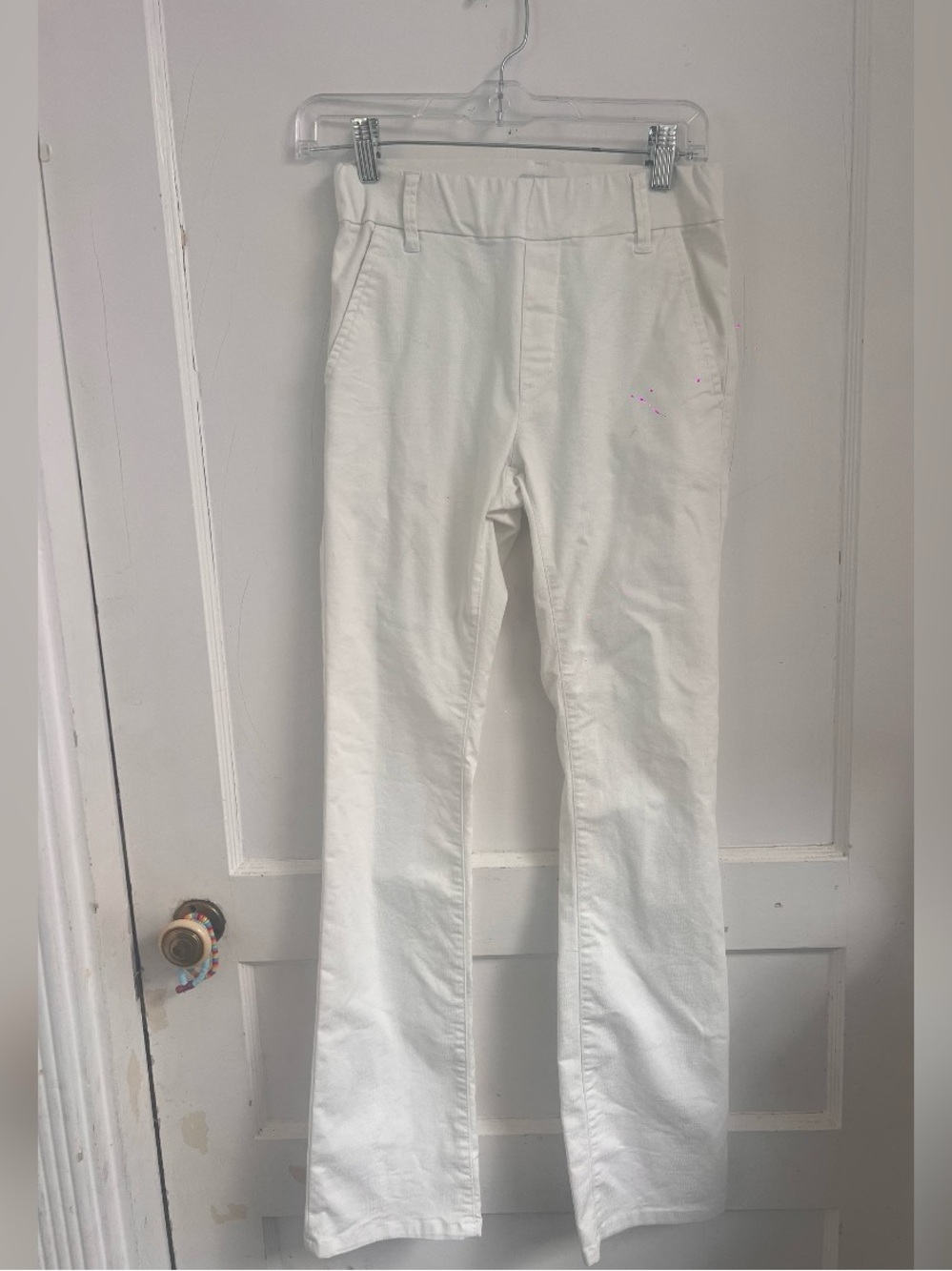 Bevy Flog
NANSI WHITE Flare Jeans Size
24